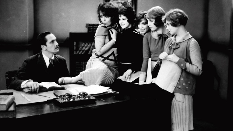 кадр из фильма The Wild Party