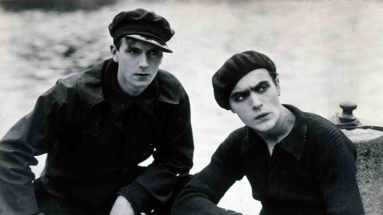 кадр из фильма L'Homme du large