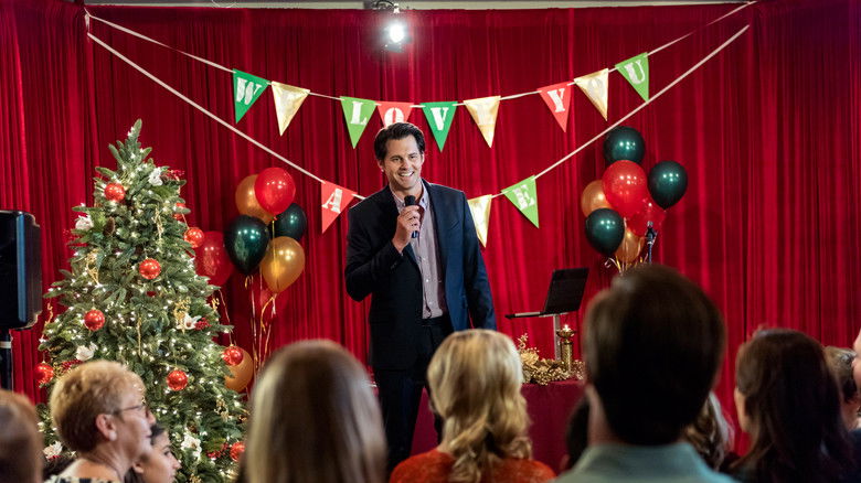 кадр из фильма Hearts of Christmas