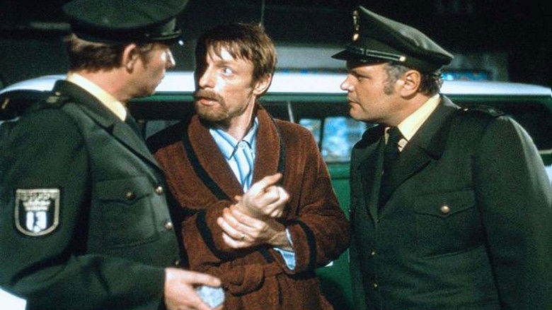 кадр из фильма Der Mann im Pyjama