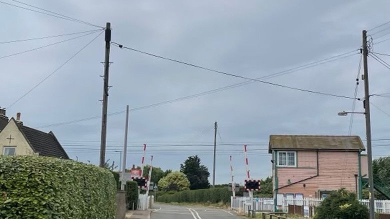 кадр из фильма To Thine Own Self Be True