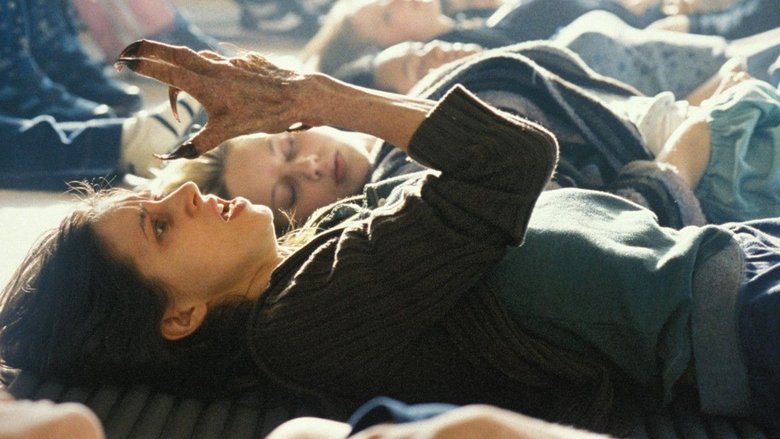 кадр из фильма Сестра оборотня