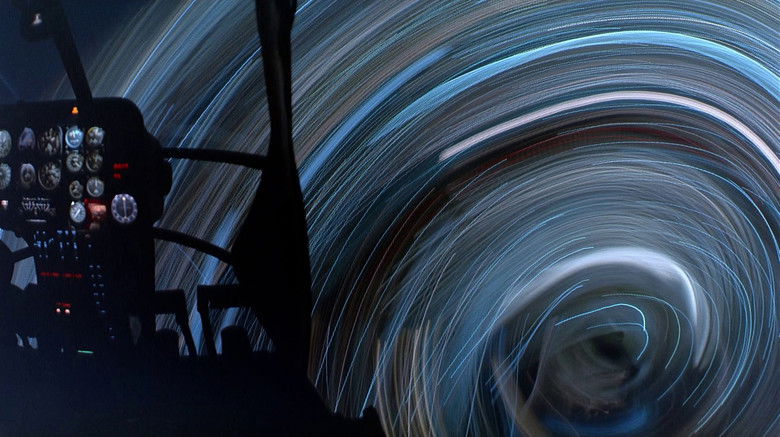 кадр из фильма Хронос