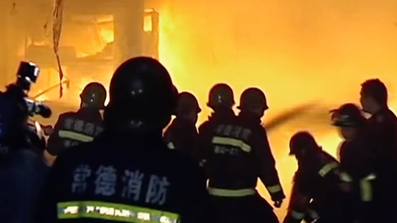 кадр из фильма Hong Men Hu Zi