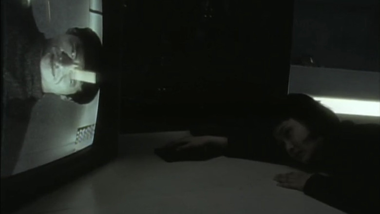 кадр из фильма Прах ангела