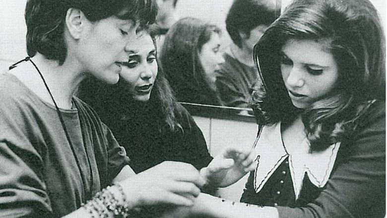 кадр из фильма Confessions of a Suburban Girl