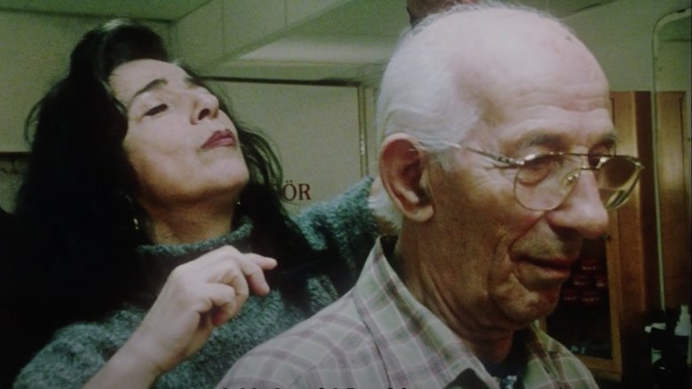 кадр из фильма Majn harts gehert tsum tatn