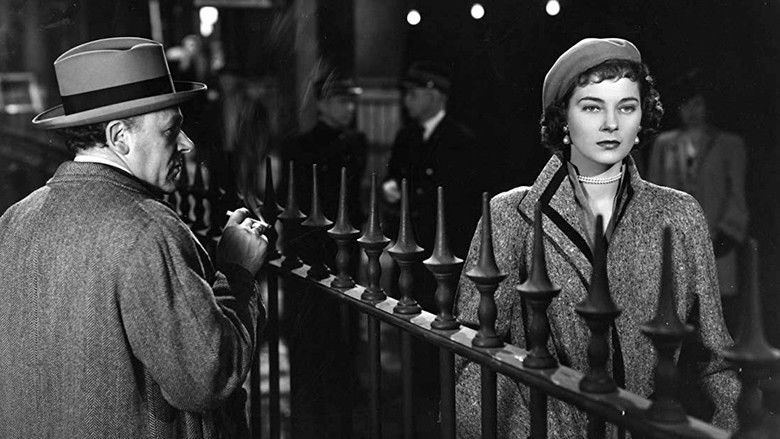 кадр из фильма Spy Hunt