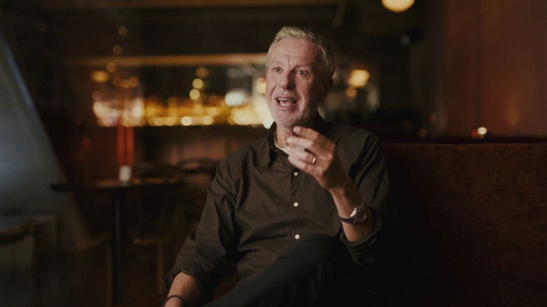 кадр из фильма The Kick That United A Nation