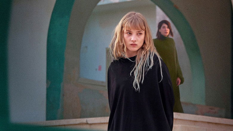 кадр из фильма Рабия