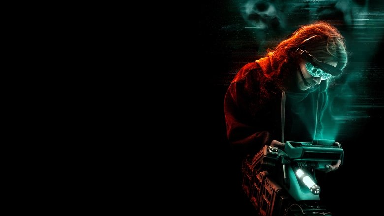 кадр из фильма Проект «Призрак»