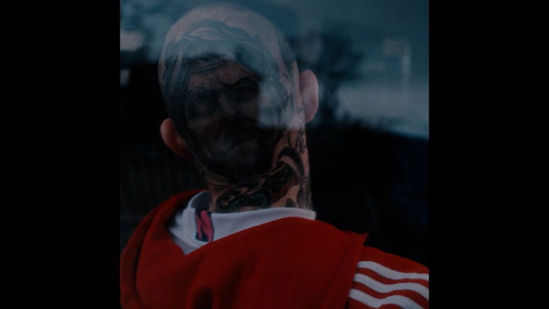 кадр из фильма Безветрие