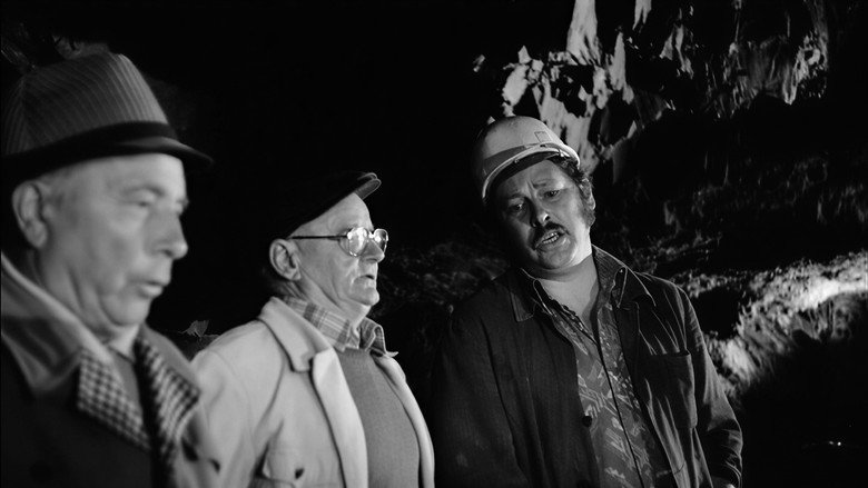 кадр из фильма Geschichten aus den Hunsrückdörfern