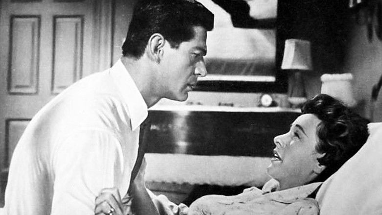 кадр из фильма Человек боится