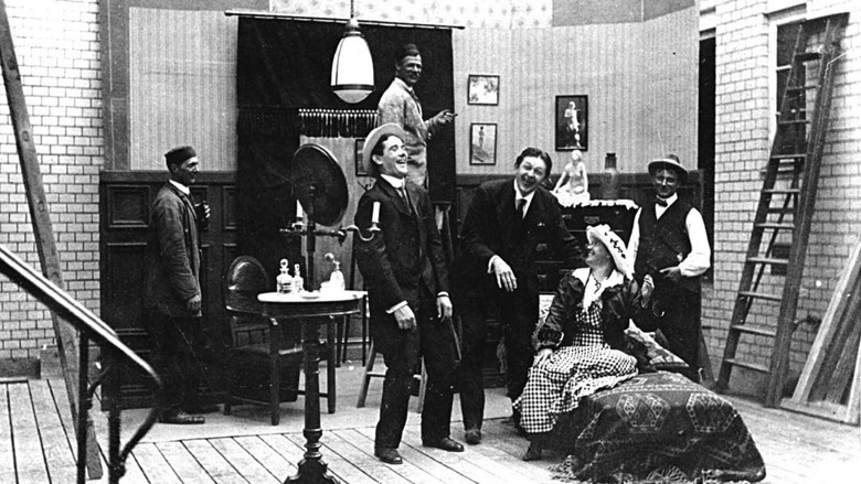 кадр из фильма I kronans kläder