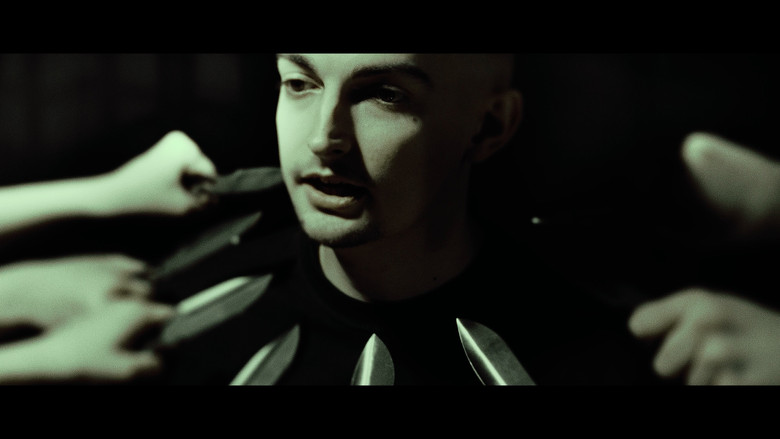 кадр из фильма Grayshapes: Лезо