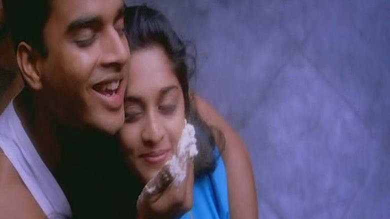 кадр из фильма Набегающие волны