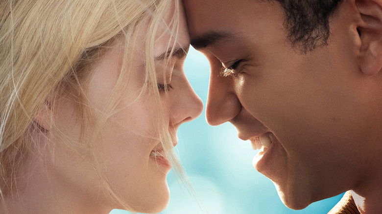 кадр из фильма Все радостные места