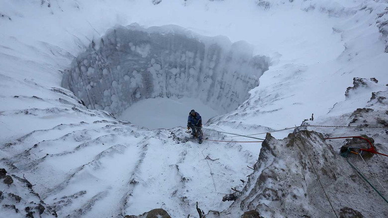 кадр из фильма Arctic Sinkholes