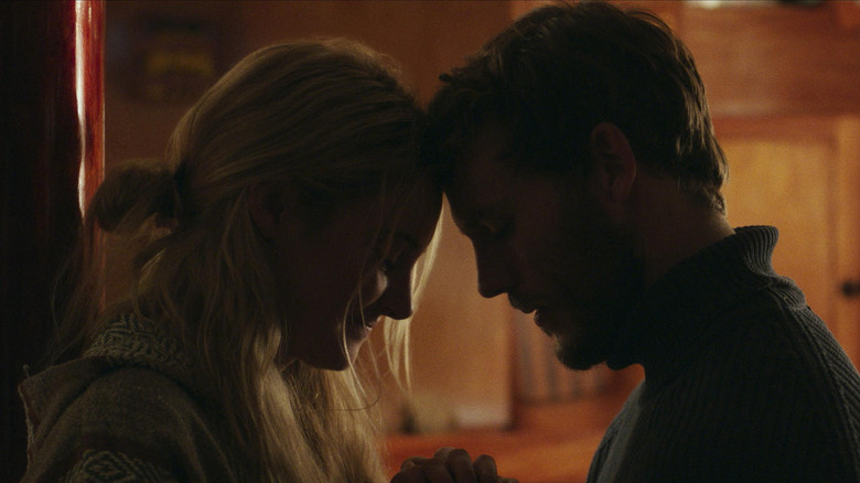 кадр из фильма Во власти стихии