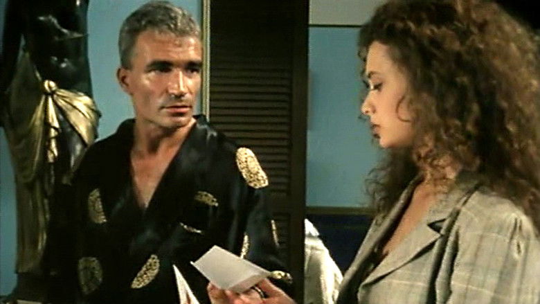 кадр из фильма Парфюм Эммануэль