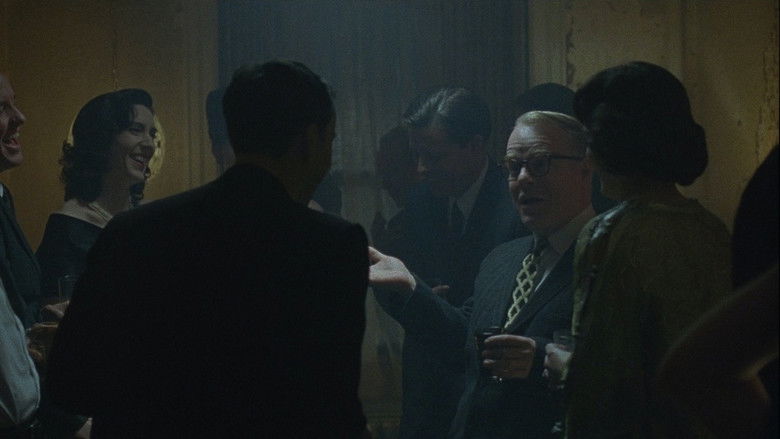 кадр из фильма Капоте