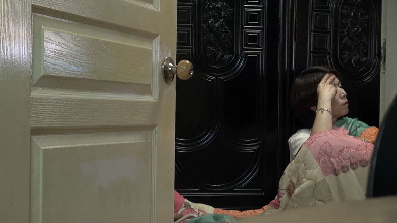 кадр из фильма 웰컴 투 X-월드