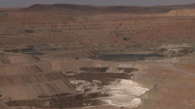 кадр из фильма The United States of America