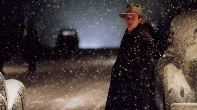 кадр из фильма Заснеженные кедры