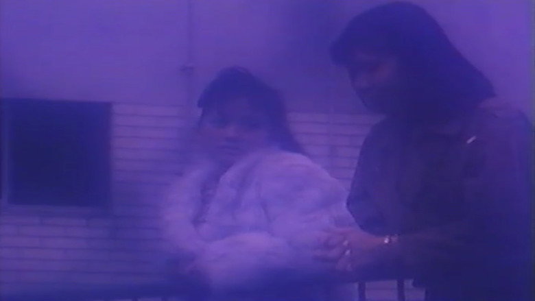 кадр из фильма 本番裏稼業　エレクトコール１９１９