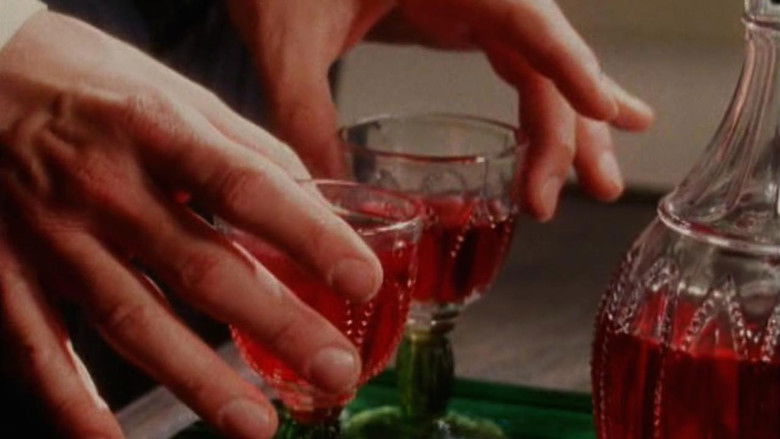 кадр из фильма The Hypnotist