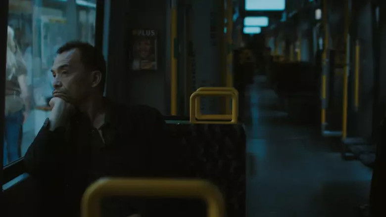 кадр из фильма 들리지 않는 편지