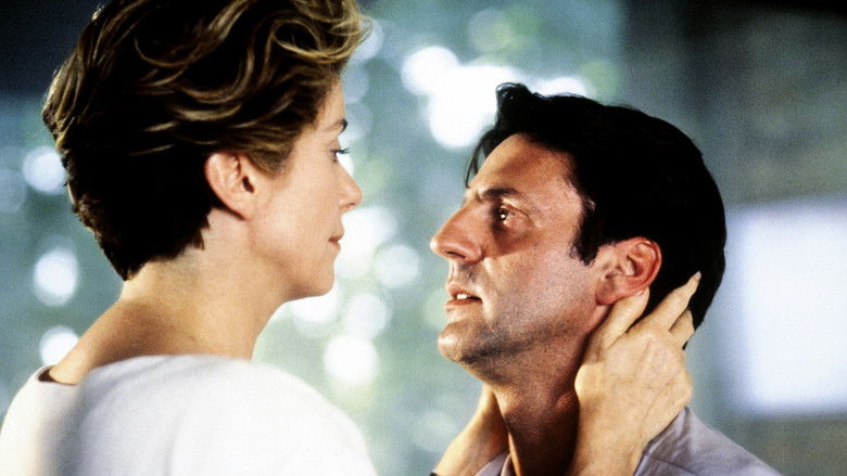 кадр из фильма Любимое время года