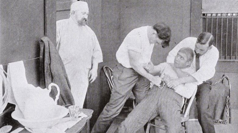 кадр из фильма The Vivisectionist