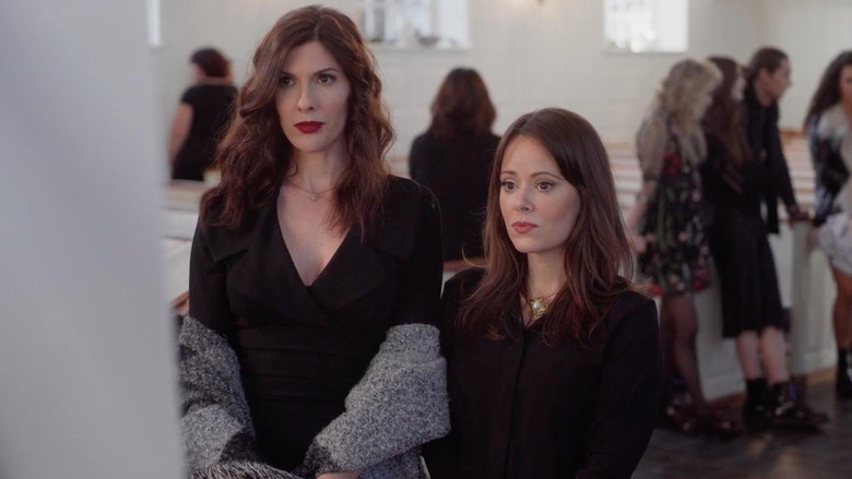 кадр из фильма Secrets on Sorority Row