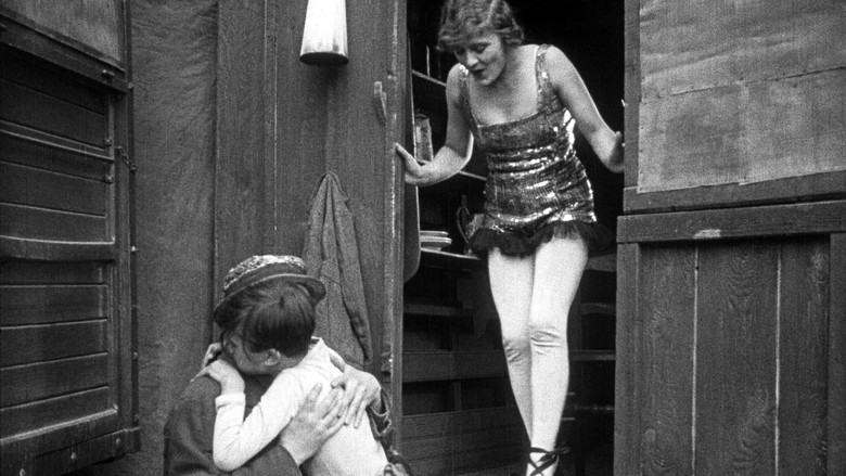 кадр из фильма Le Mystère de la Tour Eiffel