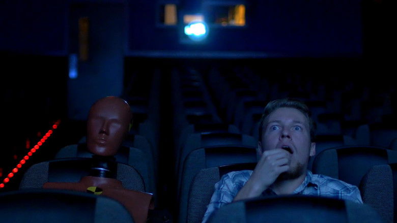 кадр из фильма Crashland