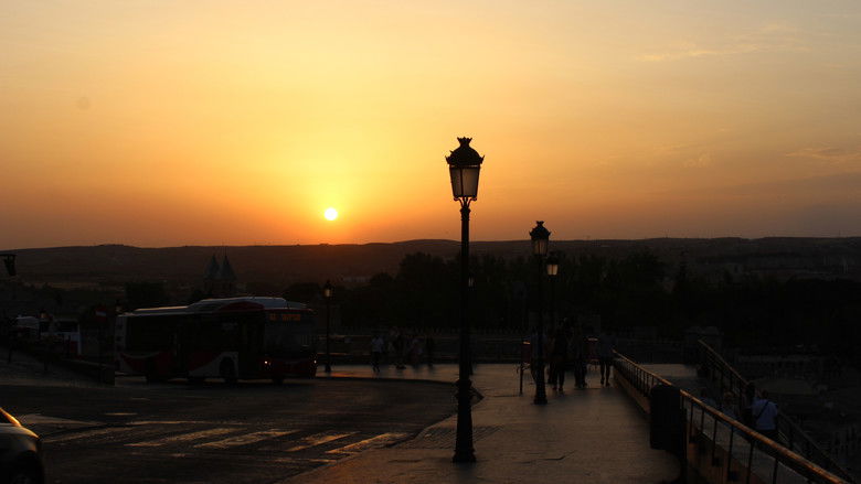 кадр из фильма Blinded by Moonfire