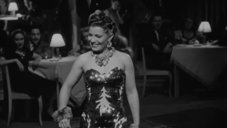 кадр из фильма El pecado de Laura