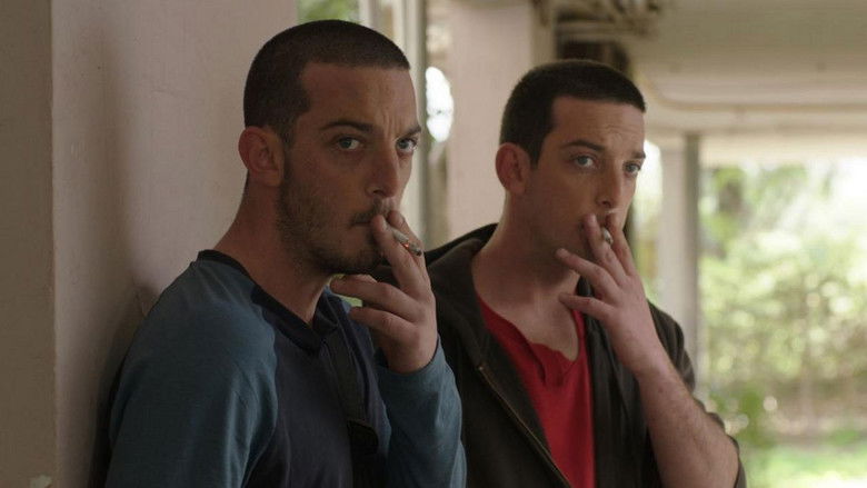 кадр из фильма הנוער