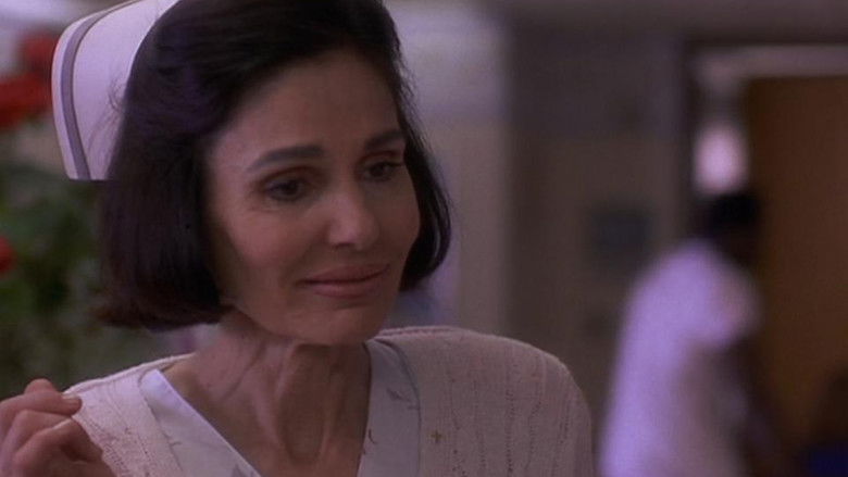 кадр из фильма Миссис Уинтерборн