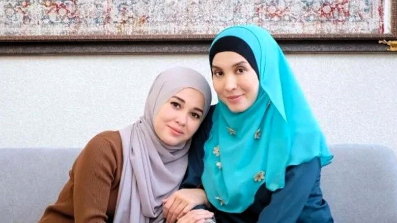 кадр из фильма Dia Kembarku