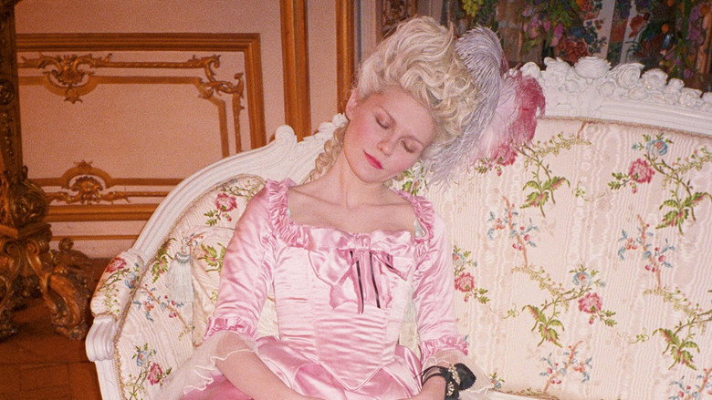 кадр из фильма Making Marie Antoinette