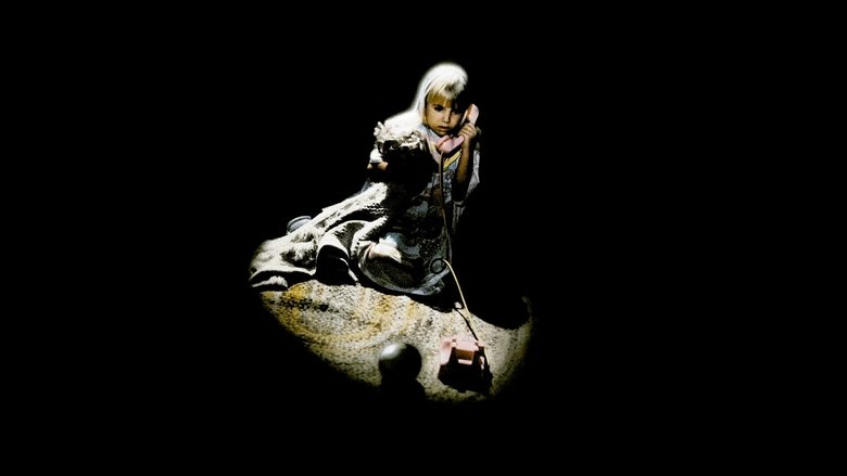 кадр из фильма Полтергейст 2: Обратная сторона