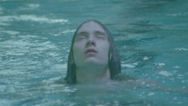 кадр из фильма Le coeur du masturbateur