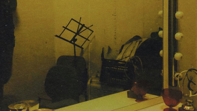 кадр из фильма Polvere in Sala