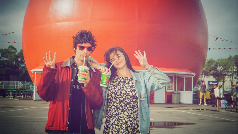 кадр из фильма Mile End Kicks