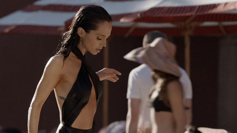 кадр из фильма Святой