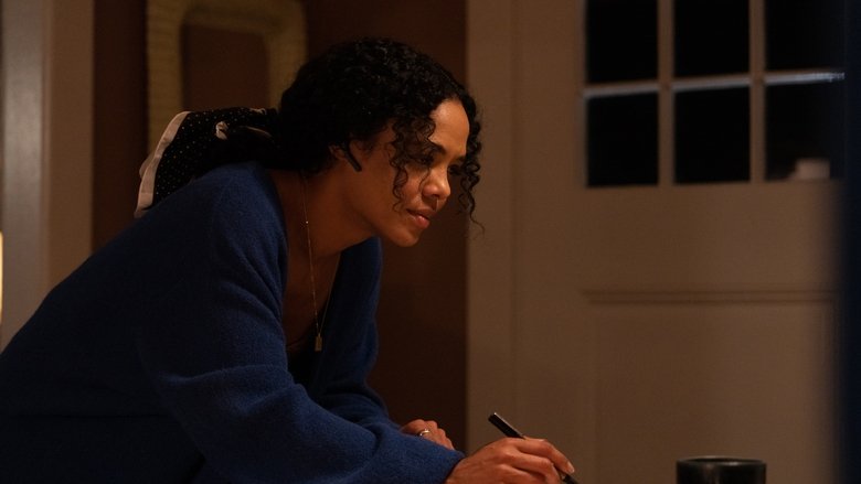 кадр из фильма The Listener