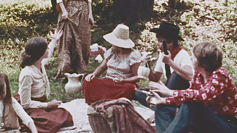 кадр из фильма The Women's Happy Time Commune